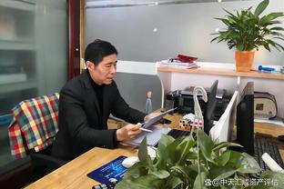 记者：维尼修斯赛前受伤，何塞卢将代替他出任先发